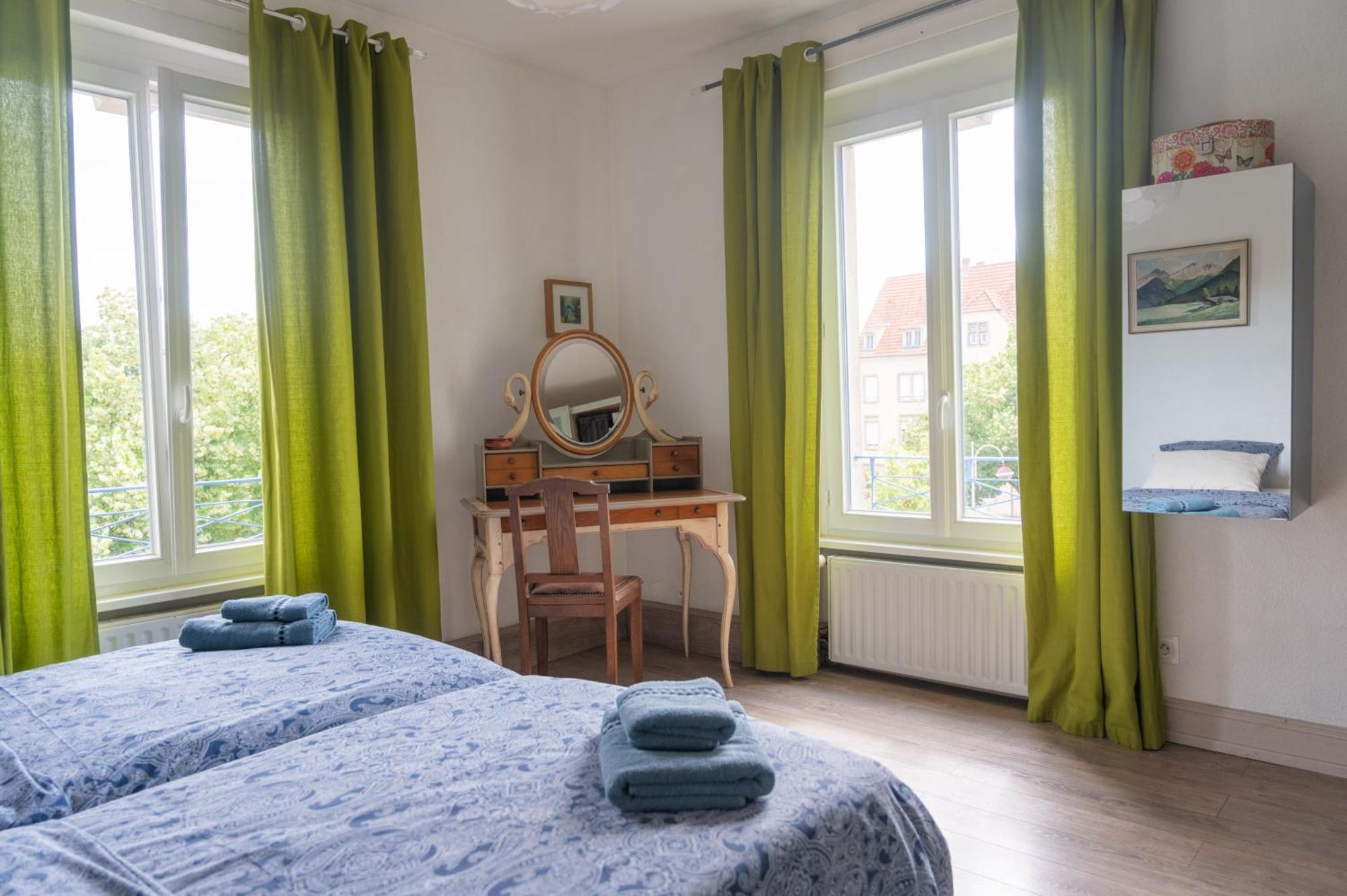Combles et Vous, Duplex T6 Colmar, Famille, ALL INCLUSIVE, Jardin&Parking vélos Esterno foto