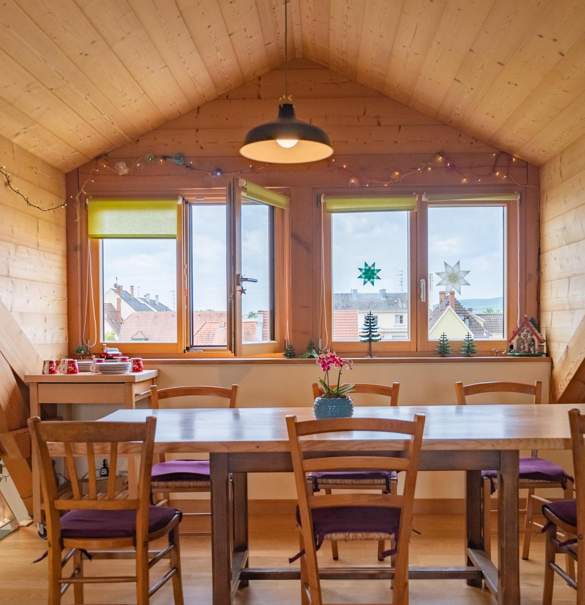 Combles et Vous, Duplex T6 Colmar, Famille, ALL INCLUSIVE, Jardin&Parking vélos Esterno foto